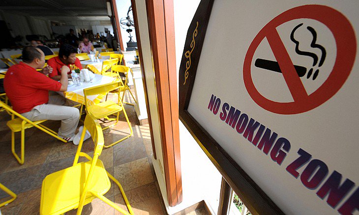 TimeOutDubai's tweet photo. UAE is set for a complete smoking ban in public places. What do you think of this? https://t.co/XiV74kQdSw https://t.co/eioyEiM7CK