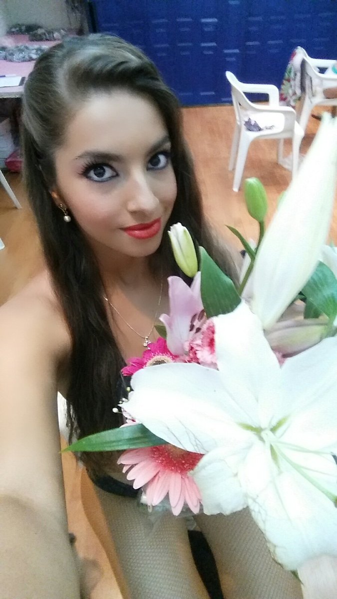 ErikaCansecoH tweet picture