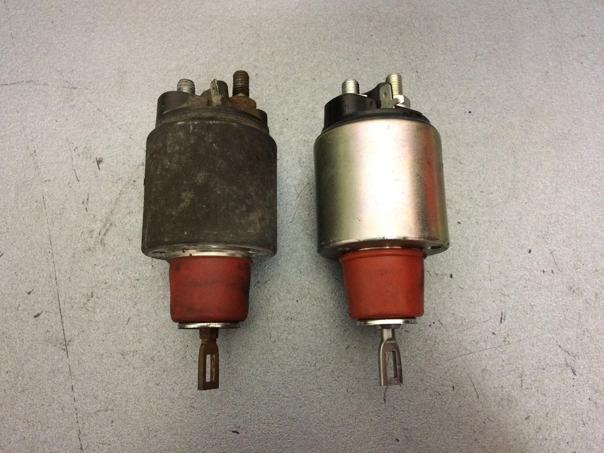 Autoforvards's tweet image. Volvo startera remonts pirms/pēc #autoforvards #volvo #remonts  autoforvards.lv