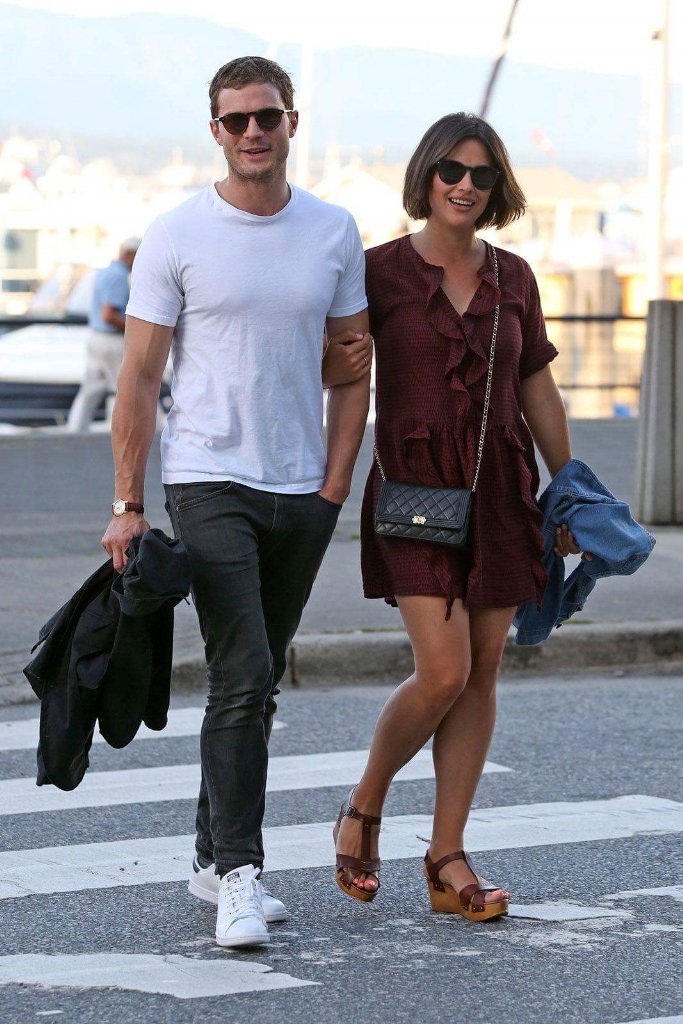 fifty_ind's tweet photo. Yay!! Finally I see #MyFavCouple show up and rock it ❤ @JamieDornan #Amelia #MyDefinationOfTrueLove 💘💖💝💝💖💘 https://t.co/J0avwoUFN0