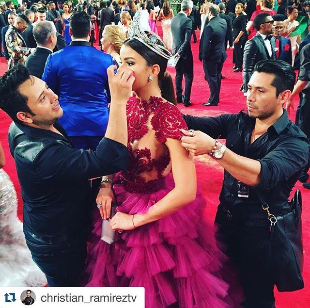 aleydafans's tweet photo. Alfombra roja de #PremiosSoberanos2016 https://t.co/zoGIIAsmxZ