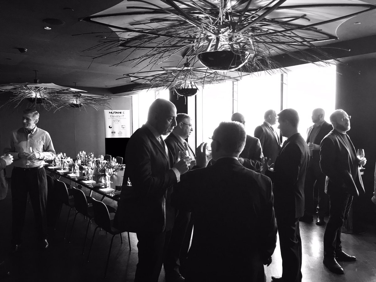 jade_meara's tweet image. Heads of FSi in Melbourne gather at Vue Du Monde to hear the benefits of #invisibleinfrastructure from #nutanix