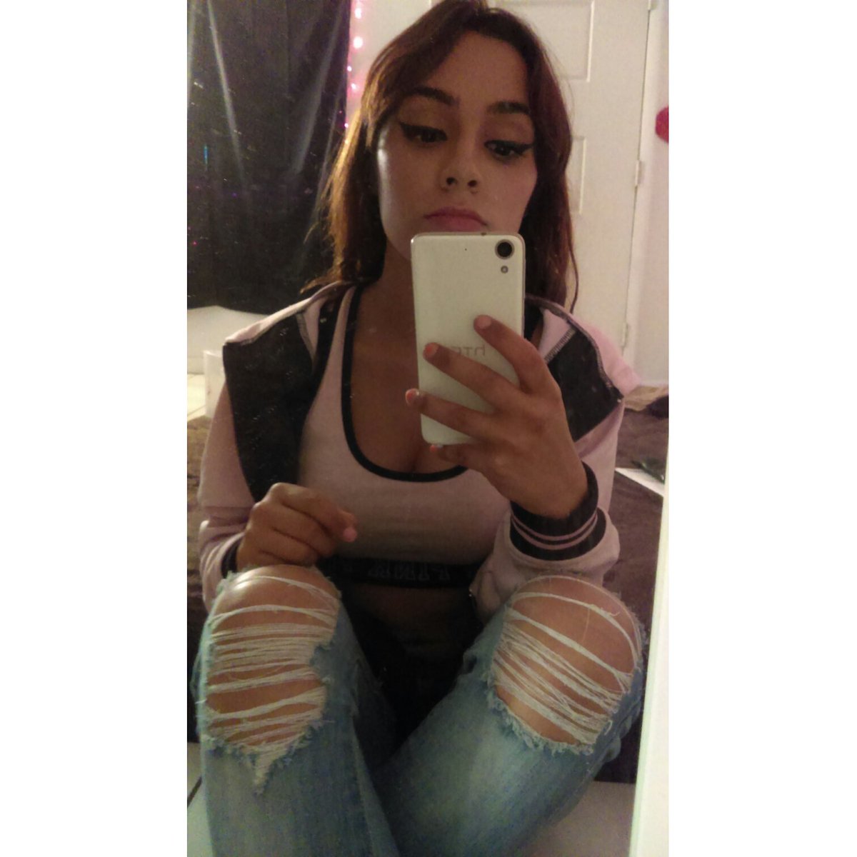 Nalany_'s tweet photo. Support the pimps https://t.co/PRrPRDIeGR
