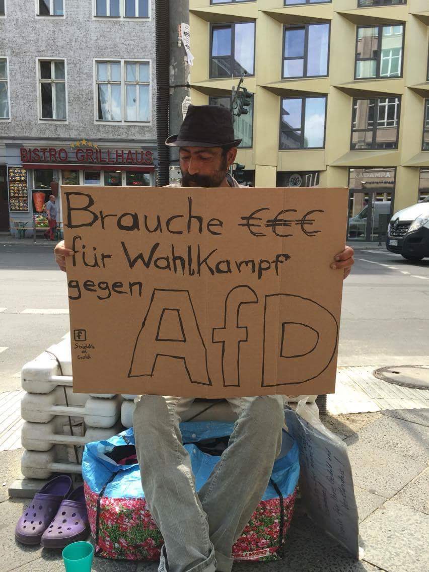 mrpostoffice's tweet photo. Wenn das Gemeinwohl über das Einzelwohl gestellt wird? #Berlin #AfD https://t.co/Y6kd8yXirc https://t.co/04OYsWLRjV