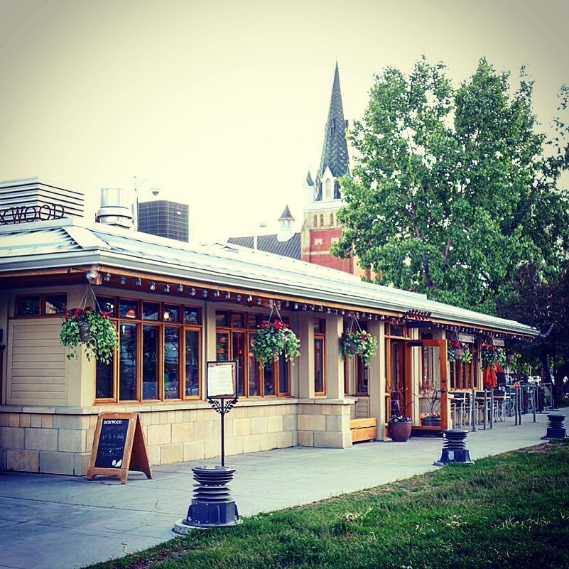 Nice pic from IG: ift.tt/1Ut8s6n out on the #beltline #yyc #walk #Calgary #boxwood #cafe