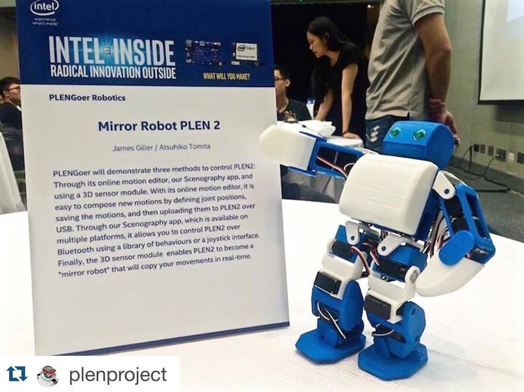 Otherbots tweet media