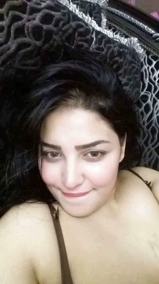 fofi94657's tweet photo. انا في الحمام سمعتو شي حبايبي https://t.co/0GKnTse7ja