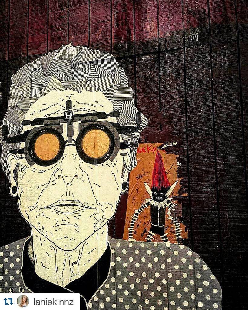 Wheatpaste pic by @luckygnomechicago bit.ly/1TWkzsT #Wheatpaste