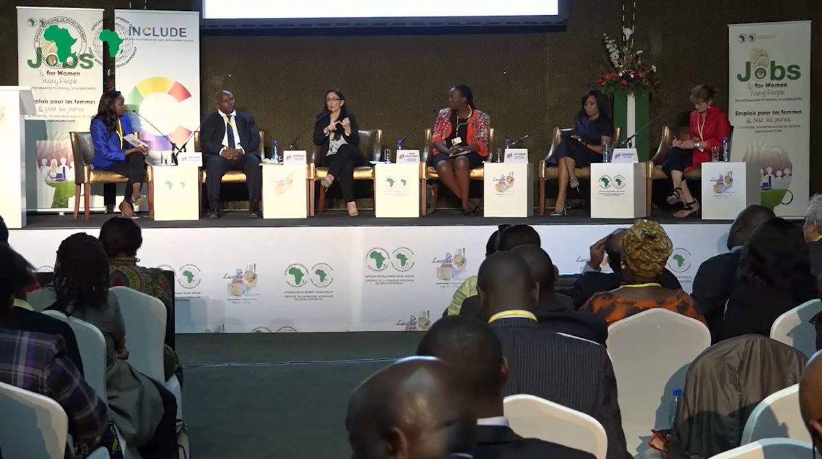 INCLUDEplatform's tweet photo. Innovative financing to farming to support women & youth in ag: #AfDBAM2016 panel highlights https://t.co/Ts4Xms5wTH https://t.co/GnTJzNdrf3