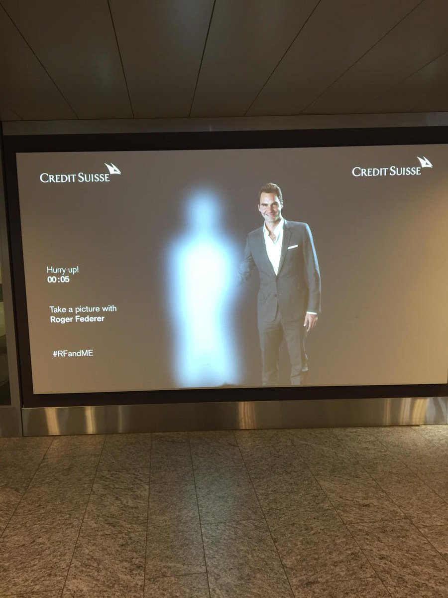 wilinkall's tweet photo. @ThomasSotto #E1matin @rogerfederer vous attend à Zurich pour une photo https://t.co/nWJTH9QUB9