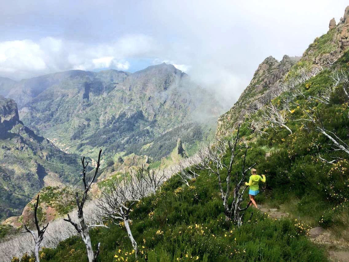 Yellow! #USM2016 #santana @Skyrunning_com