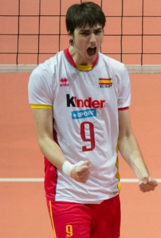 BEL M: Spanish blocker in @NOLIKO_Maaseik #volleytransfers #WoV bit.ly/25Aqo7Z
