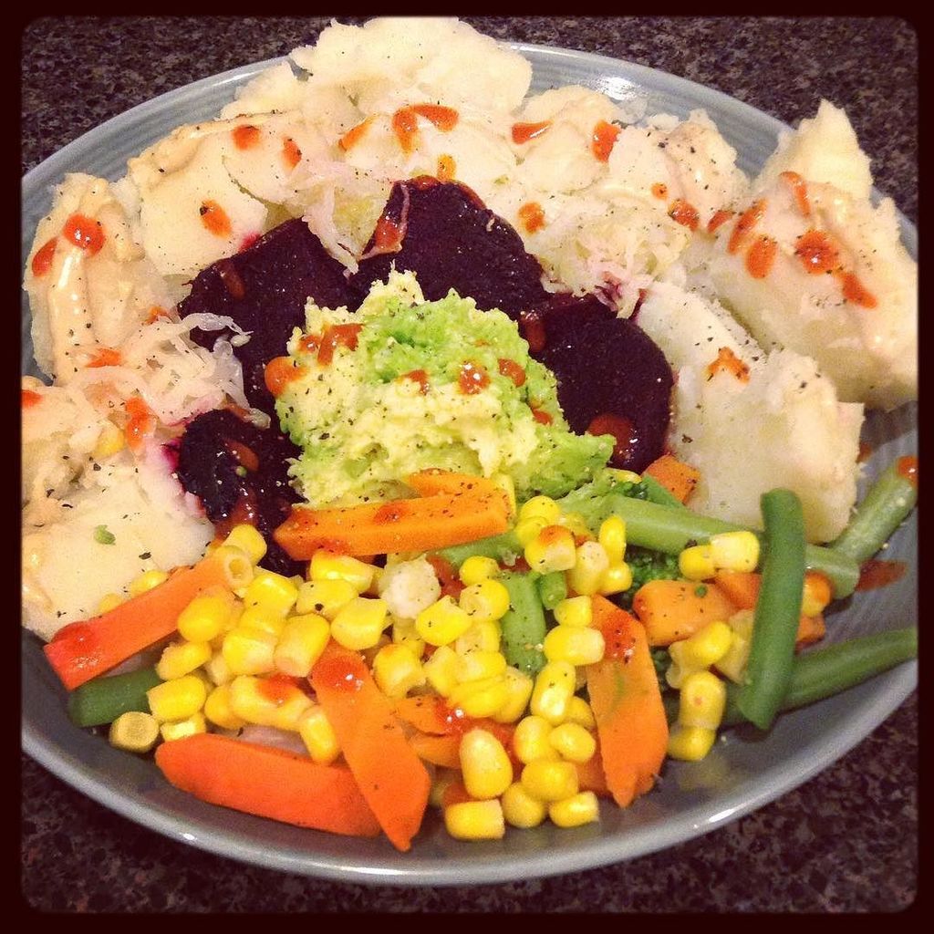 by @thelittleshrub Despite my mostly lazy day, I am still having a massive dinner because this appetite never dies …