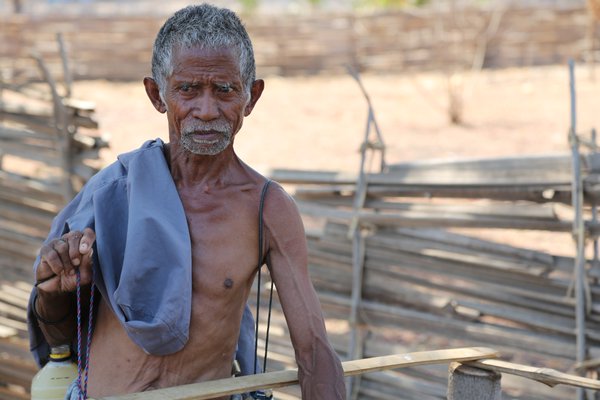 RedCrossAU's tweet photo. We’re working with @dfat to help 20k families in Timor-Leste survive #drought https://t.co/efoqzGBbDQ #WorkingLink https://t.co/yFw6UT3FgN