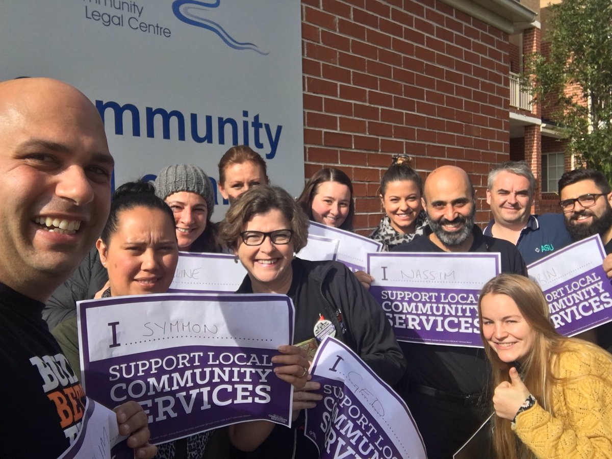 CCUnions's tweet photo. ACTU Pres @GedKACTU stands with #Dobell community service workers against #LibCuts #PutTheLiberalsLast #ausvotes https://t.co/rkQMhKzV47