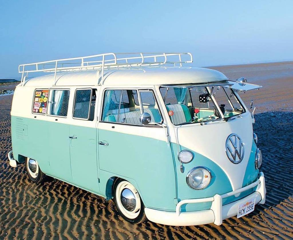 Morning campers. Our June competition is Go! Enter your camper to win an awesome retro cool box from @justkampers ⭐…