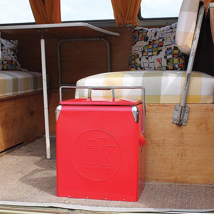 Got a camper? Get it on ratemycamper.com and you could win a cool retro cooler from @justkampers ⭐️⭐️⭐️⭐️⭐️…