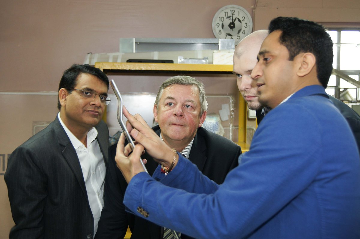 Делегация компании Effibar-UK Ltd (EUKL) посетила и проинспектировала производство токо-шинопроводов в Москве. #рцт