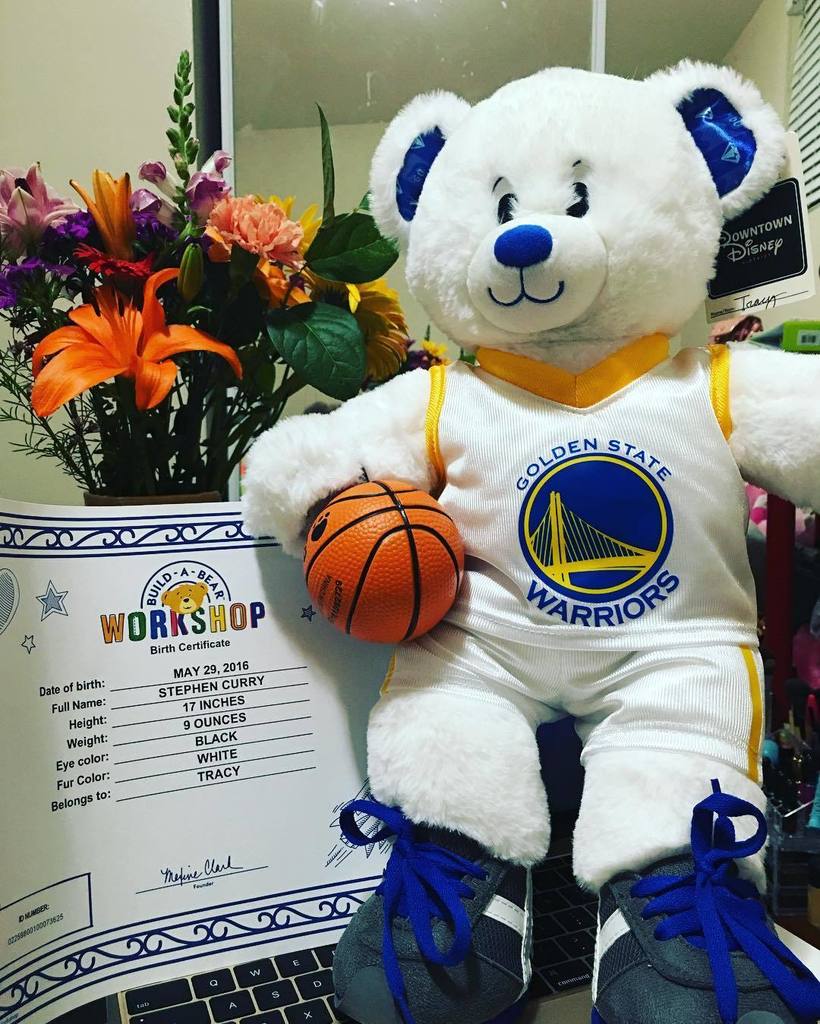 warriorsselfie's tweet photo. My son 🐻🐻🐻
#stephencurry #gowarriors #buildabear #downtowndisney by trangphamxx https://t.co/EBlitlHsEn