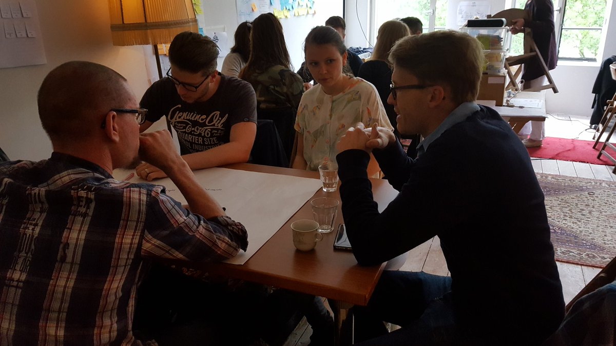 Being A Designer tweet media