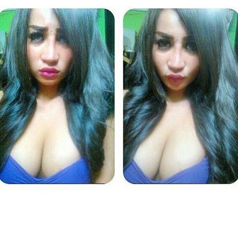 DESY_FAJRIAH's tweet photo. Pengen punya pacar nihhh❤
Perut buncit tapi gak gendut❤
Kulit hitam❤
Ada gak nihhhh yang serius❤ https://t.co/nTaDT4Gy31