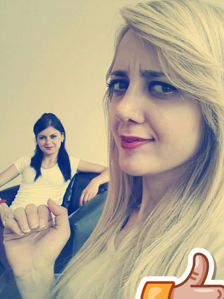 NezehatS's tweet photo. Hatice kabul ettt en guzl resimlerin benimle olanlarrr #kihh #kihhh (@ Zonguldak Polisevi) https://t.co/2hjOeYTSsw https://t.co/WjSPyet0Hb