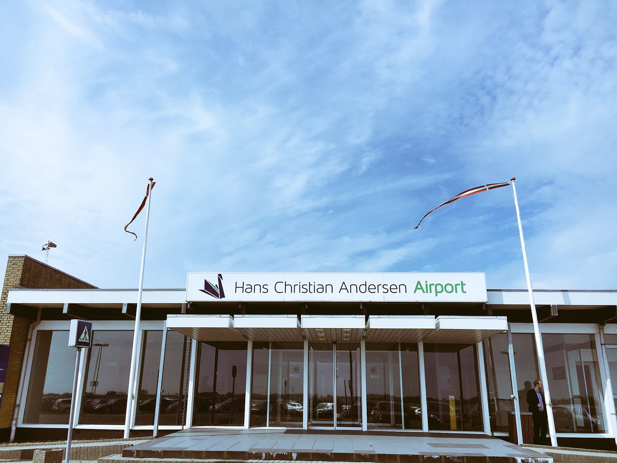 IDAdk's tweet photo. Ready for Nordic Drone Games - droneknowledge from 10.30 #canyoudroneit #ingeniorforeningenIDA https://t.co/K6AIhIuvRc