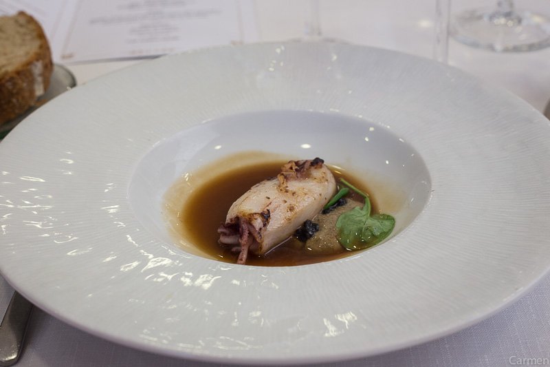 2tazas's tweet photo. Menú y entrantes en #cocinandoentreestrellas en @cctmurcia con los alumnos de @UCAMGastronomia y grandes cocineros https://t.co/9Gda0LLASz