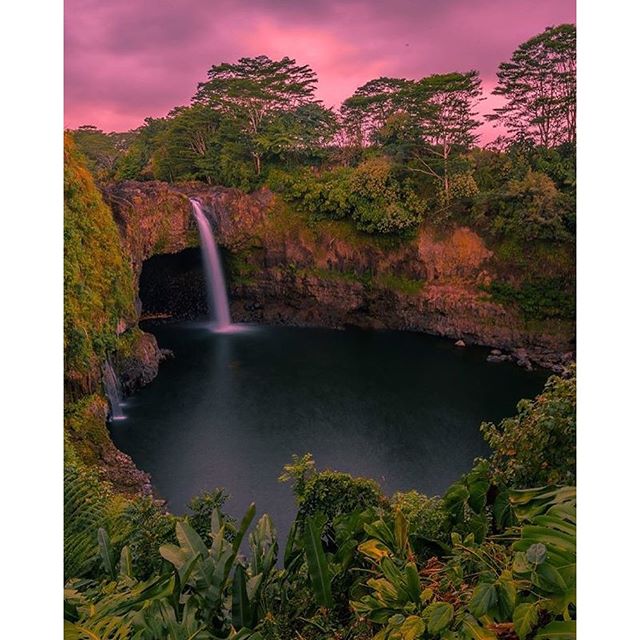 Head over to our friend <a href="/champcameron/">Champ</a>'s page for more amazing nature photography... 
bit.ly/282jJC1