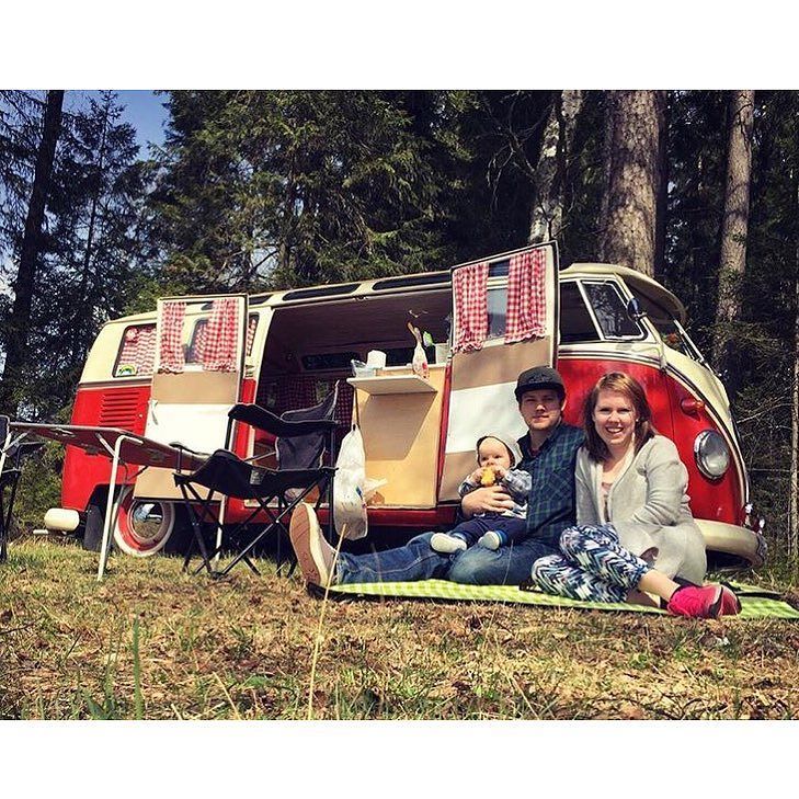 It's a family affair with @campersontour
.
Dm or Hashtag #vwinteriors to be featured. .
.
#combi #Volks #Volkswagen…