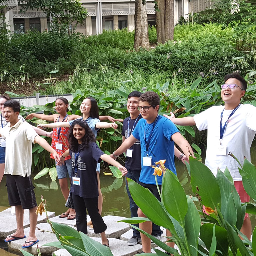 lanazananiri's tweet photo. @yale_ygs #Singapore  @Yale proud my son Henry 2  b part of Yale's Young Global Scholars Singapore #youth https://t.co/zqLgStlSvR