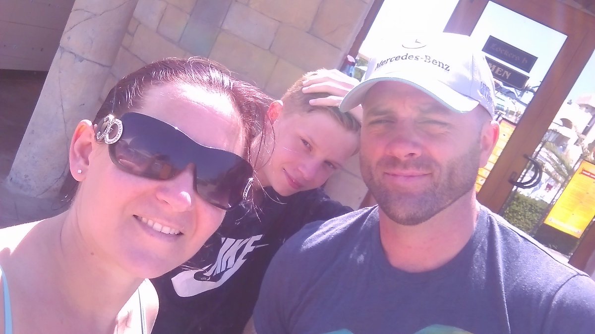 katterry53's tweet photo. Loving Bulgaria brilliant weather #familytime  🌞❤ https://t.co/rJQsMVI2Ig