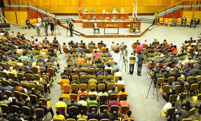 AbetterUganda_'s tweet photo. What is your Opinion about President Museveni  promises at the #SOTNUg16 @BrianMulondo @kacungira @doreenkomuhangi https://t.co/h7bWU7b7ez
