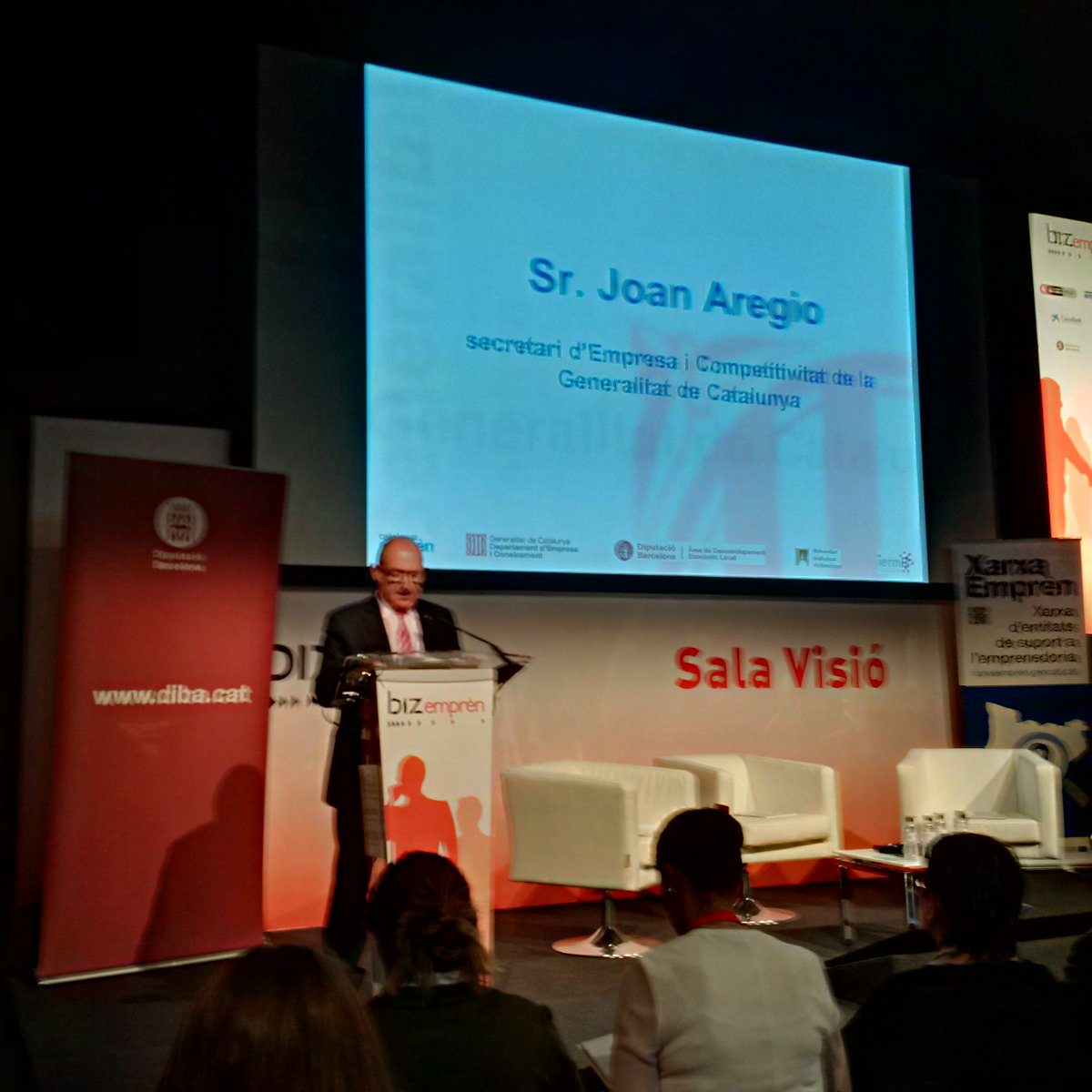 AlbertColomer's tweet photo. #gem2015 a #bizbcn @diba @emprencat @UABNews @autoocupacio @ocupaciocat @govern @SantanderCLnews @Reempresa https://t.co/ORiRuJZZ7h