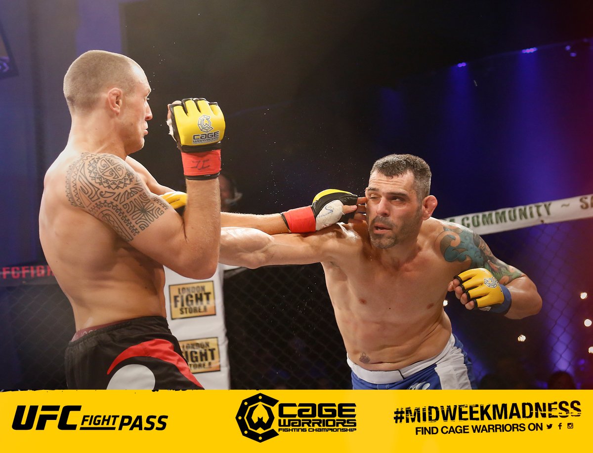 CageWarriors's tweet photo. #MidweekMadness from man of the hour @_jack_the_joker as he unleashes some shots at #CWFC75 🇸🇪 💥 #MMA #CWFC https://t.co/gYzU1WBFvo