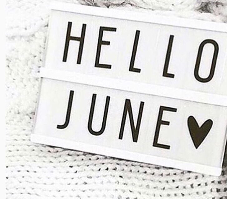 septemberchild3's tweet photo. Pinch punch first of the month! #hellojune #womensfashion #boutique #fashion #blogger #fblogger #fashionblogger https://t.co/WZvZn3TlTD