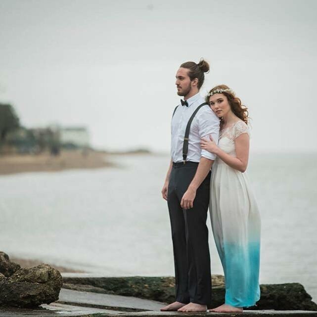 Lucy can't dance dip dye wedding dress designs lucycantdance.com #weddinghour #bride #bridal #Retro #vintage