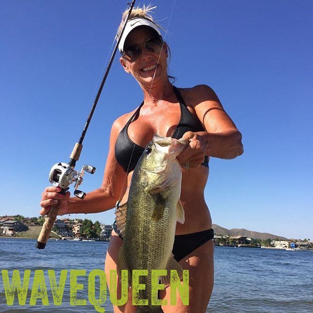 FishFemmes's tweet photo. by @wavequeen https://t.co/Gd839oy8YW