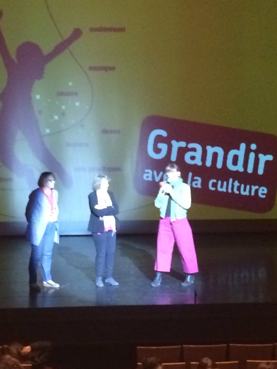 MFEchevin's tweet photo. Lancement de la journée Grandir avec la culture #LeGrandT avec le # Département de Loire-Atlantique https://t.co/ynbGaAJJOo