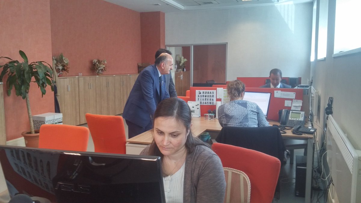 MuezzinogluDR's tweet photo. Başkanlığımıza bağlı,Partimiz ve milletimiz arasında köprü konumdaki AKİM personelimizle yeni hedeflerimizi konuştuk https://t.co/zaYnTHNO7Y