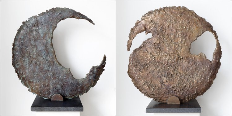 PutneyArtists's tweet photo. See Putney Artist's @sophiemarsham Sun and Moon at Hannah Peschar Sculpture Garden ... https://t.co/yf61hrLJR8 https://t.co/pTrELevU5H