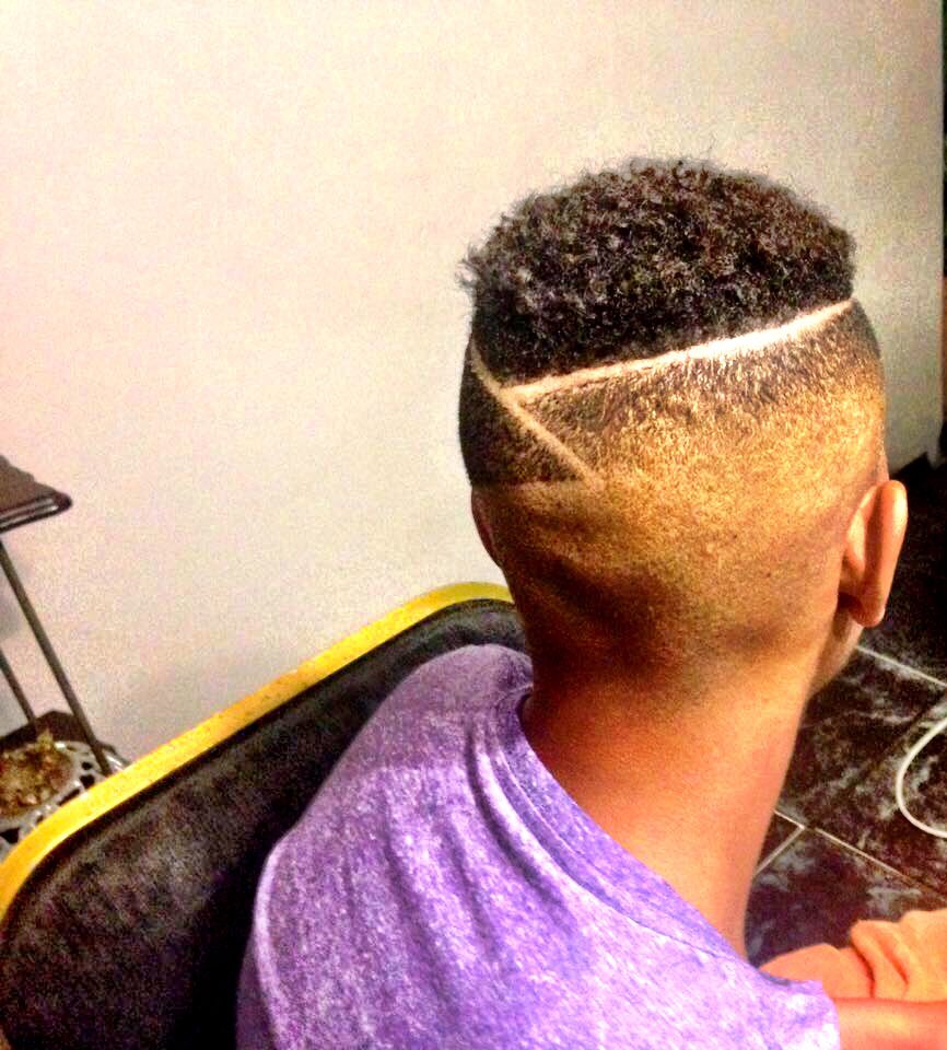 Sorbet_Man's tweet photo. Whatever style you are looking for... our barbers will make it happen and keep you looking shap! 💈💪🏽✂️ #BladeFade https://t.co/Ztjz9s6l3p