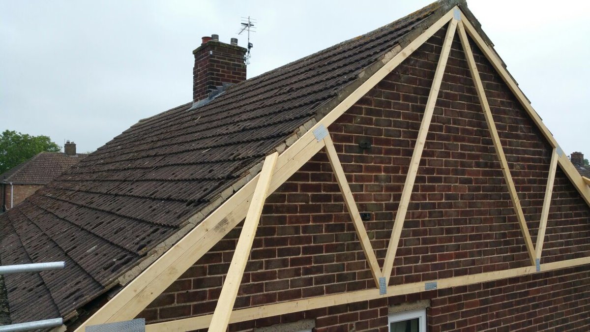 Lining up with an existing building. <a href="/dwbanglialtd/">DWB Anglia Ltd</a> @dwbbostonltd <a href="/DWB_TE/">DWB UK</a>