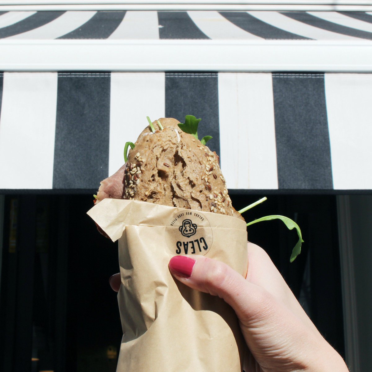cleasmadrid's tweet photo. ¿Os vais a perder este post de @olocomesolodeja?
#food #healthy #foodie #takeaway #Madrid https://t.co/rSu0Jbt4EH https://t.co/MQWz5rMN7W