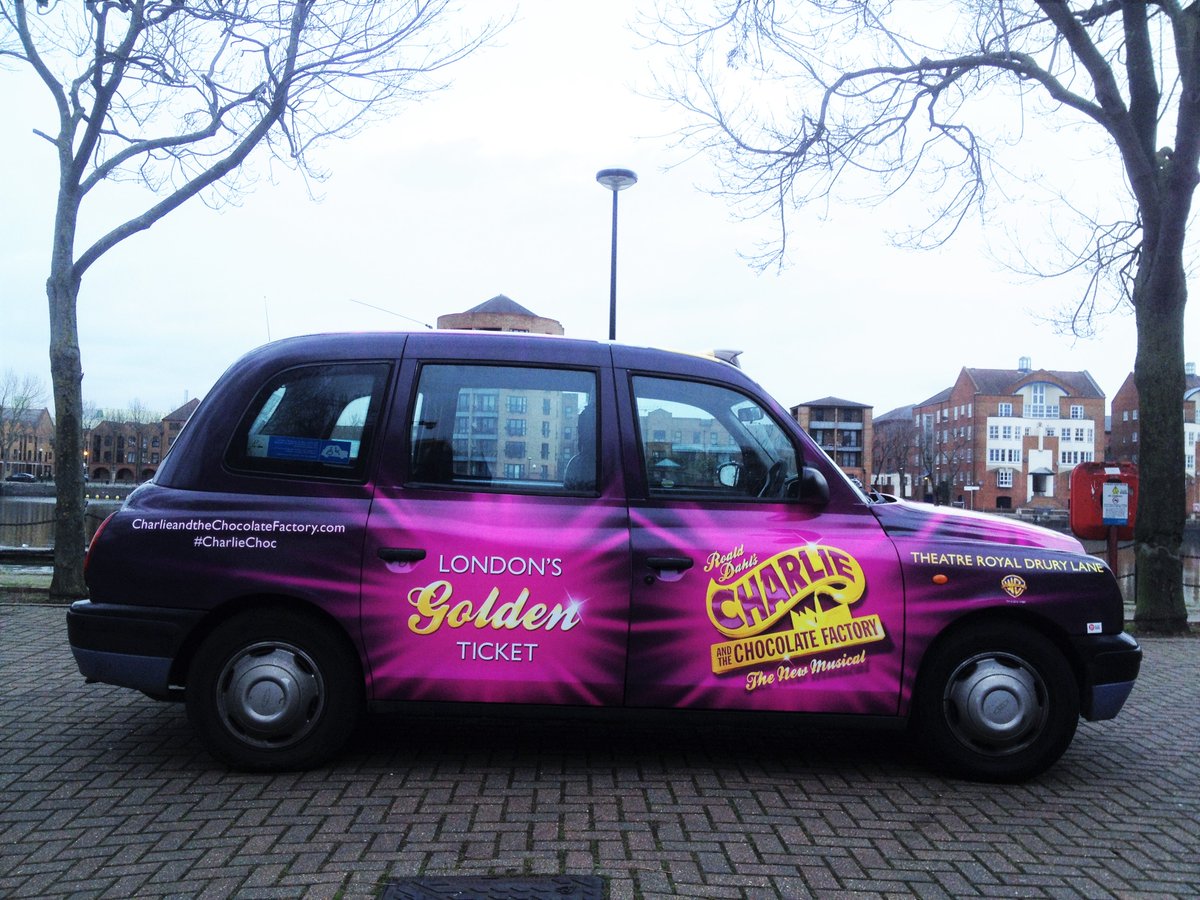 MMPTaxiAds's tweet photo. #WillieWonka #Charlie #ChocolateFactory #GoldenTicket #FullLivery https://t.co/4nMksaQYkf