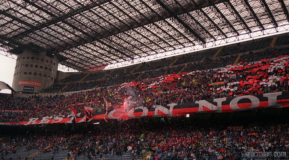 acmilan's tweet photo. 🗓 #OnThisDay: 1.06.1997 @FBaresi plays Milan-Cagliari, his last match in 🔴⚫️, 📍San Siro ⚽️🏟. #weareacmilan Forever https://t.co/XVr9Bx6xEo
