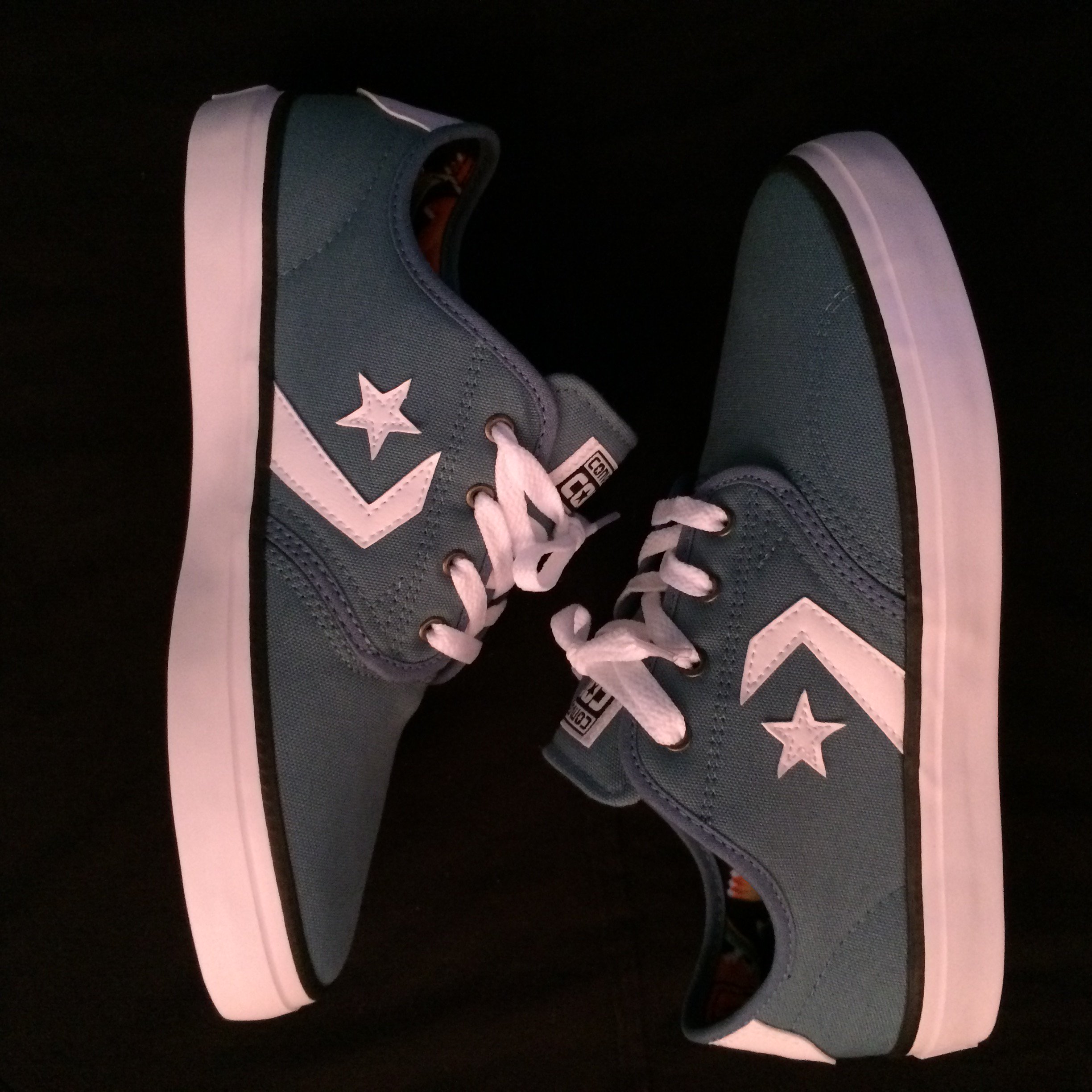 Converse zakim online