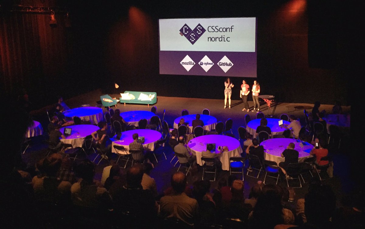 dxna's tweet image. And #cssconfno is a wrap! Huge props to @elisabethirg and @kolombiken for organizing and @jennschiffer for emceeing!