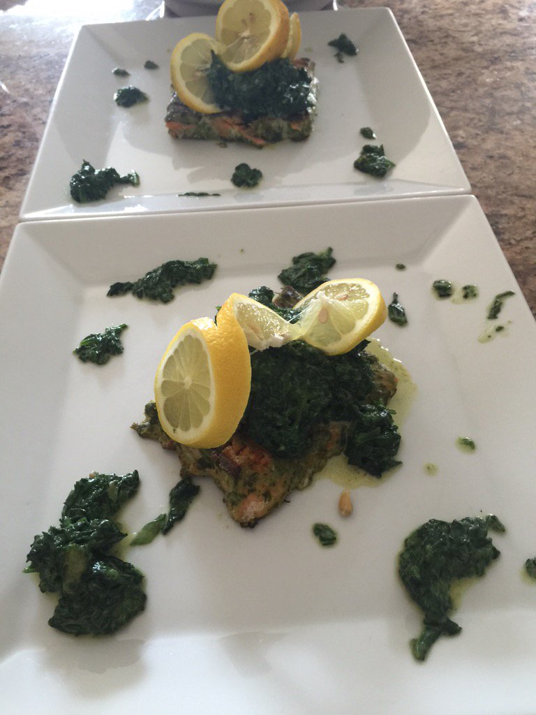 VMinuz's tweet photo. Push yourself to the limit increase your goals.Your health start in the kitchen ️and ends up in the gym.No judgment. https://t.co/fNEyDugczL