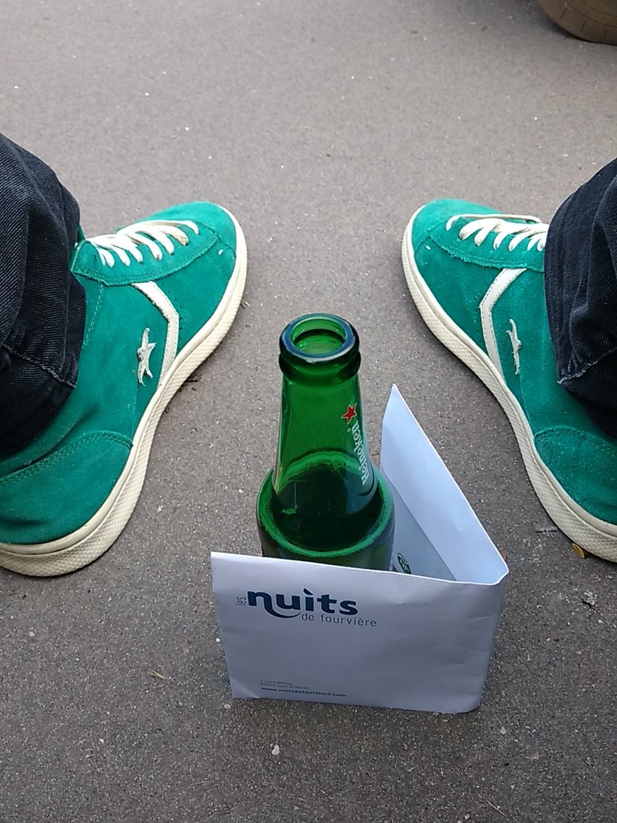 radioand's tweet photo. Waiting for @radiohead. Once again after the unforgettable show in #london. @radioheadlive great @edfromradiohead https://t.co/gQQH92VSKI